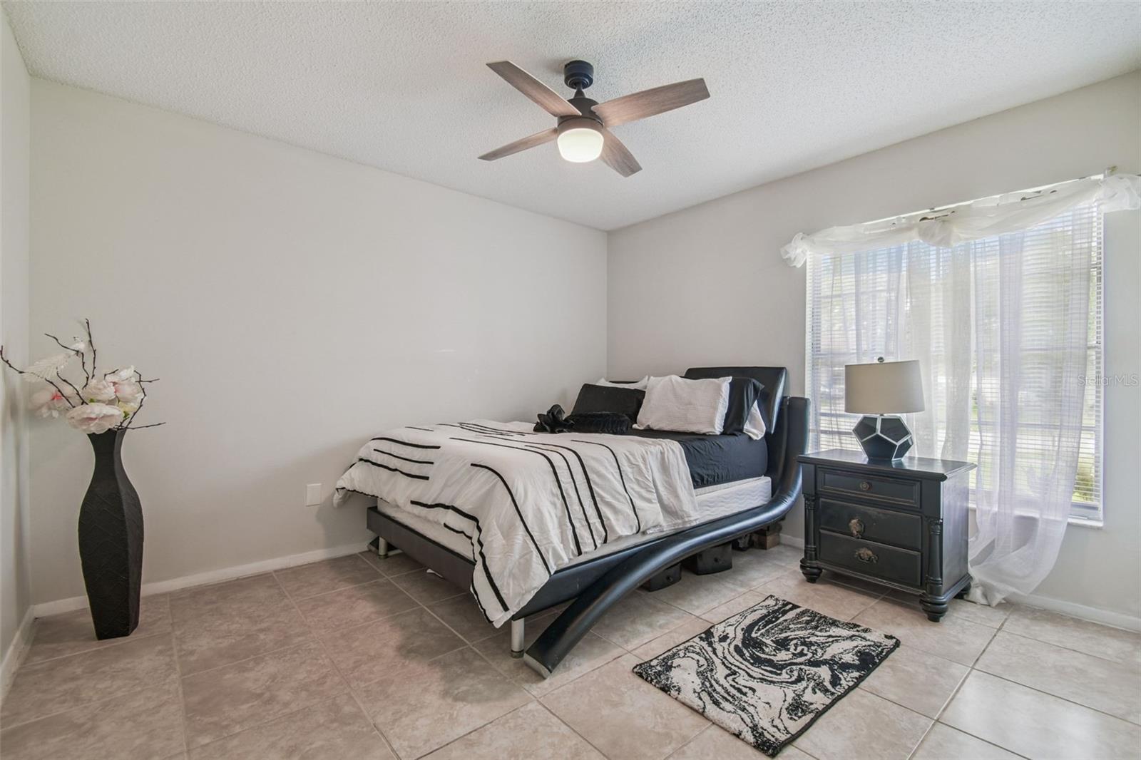 Master Bedroom/Angle 3