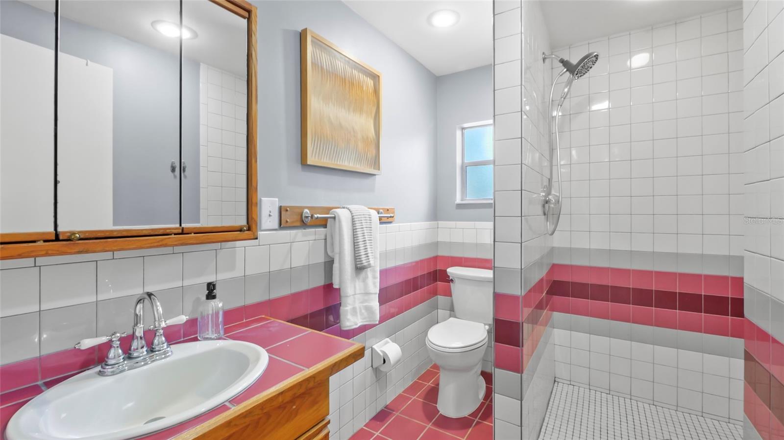 Bathroom 2 near laundry