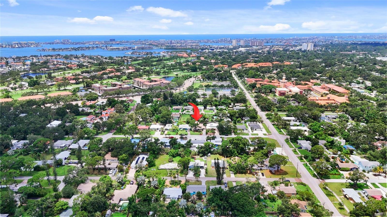 Less than a mile to downtown Gulfport and 5 miles to the beaches!
