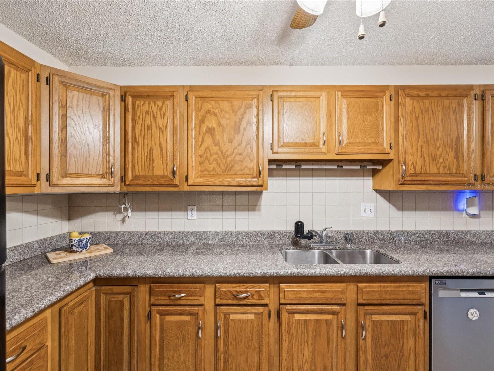 Kitchen 13 x 8