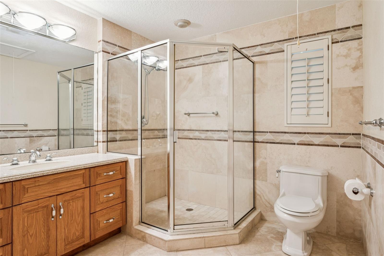 en suite bath