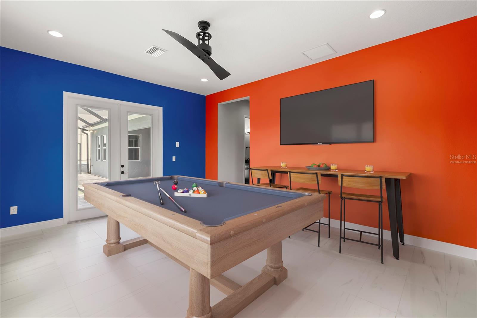 Virtually Staged -Bonus Room on First Floor