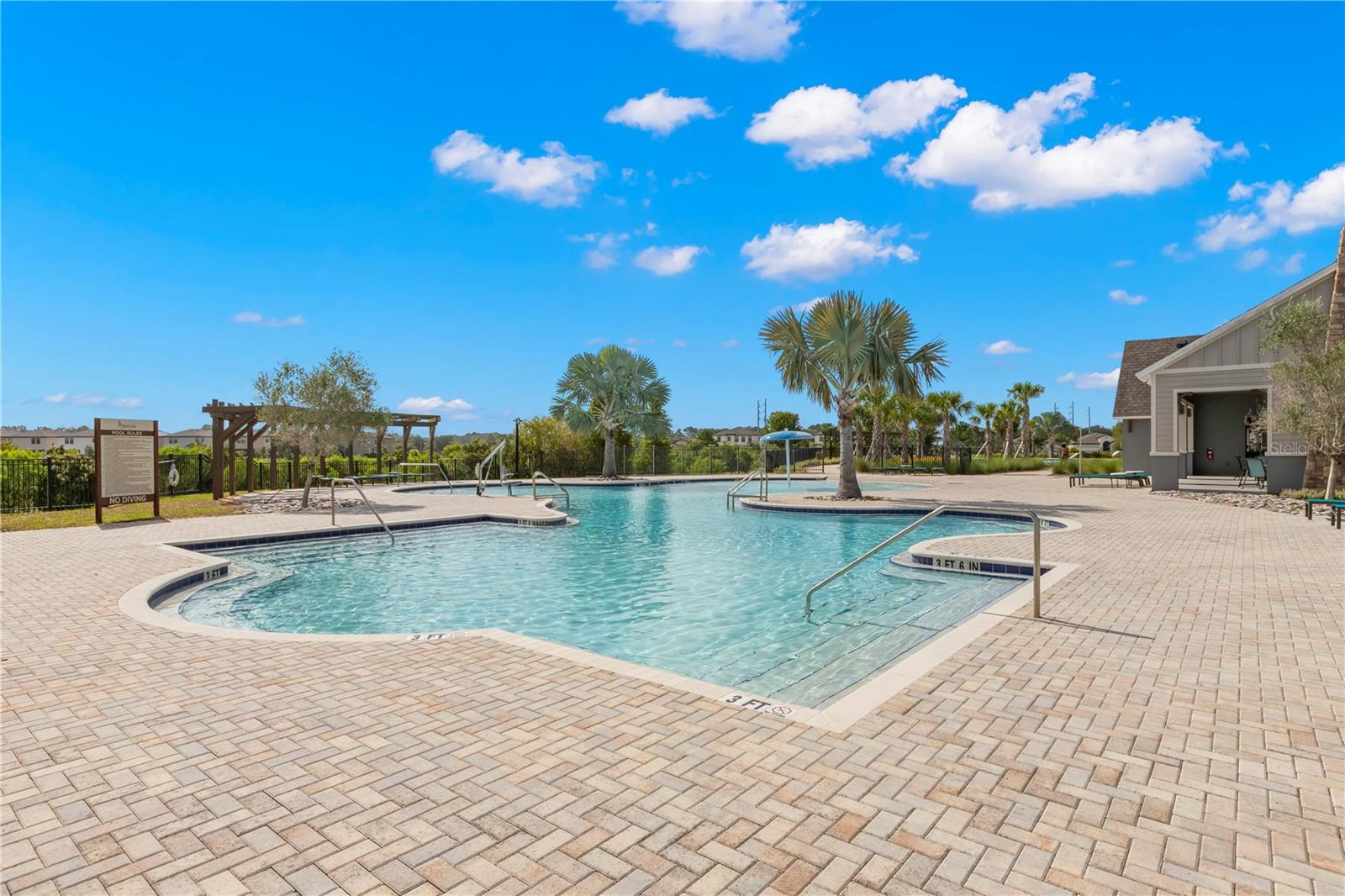 Hawkstone Amenities
