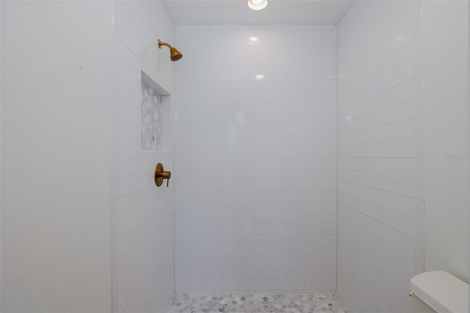 NEW TILE