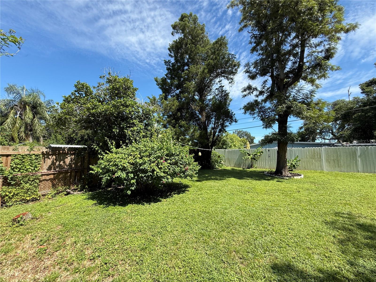 Fully fenced back yard