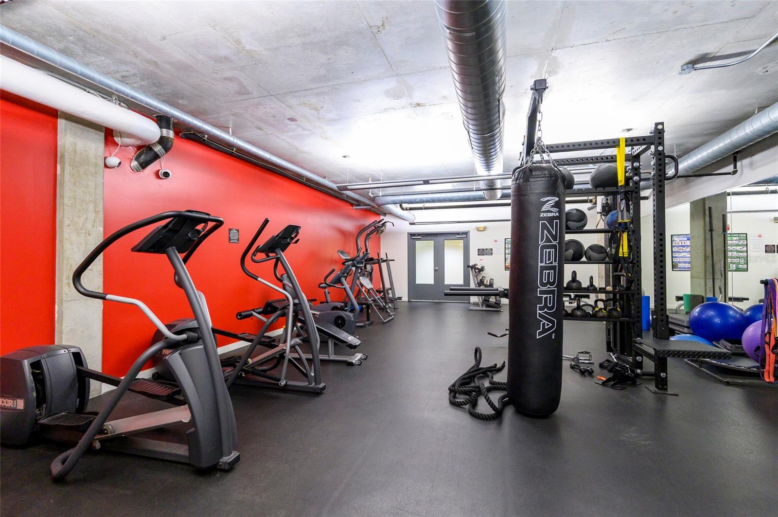 Building Gym