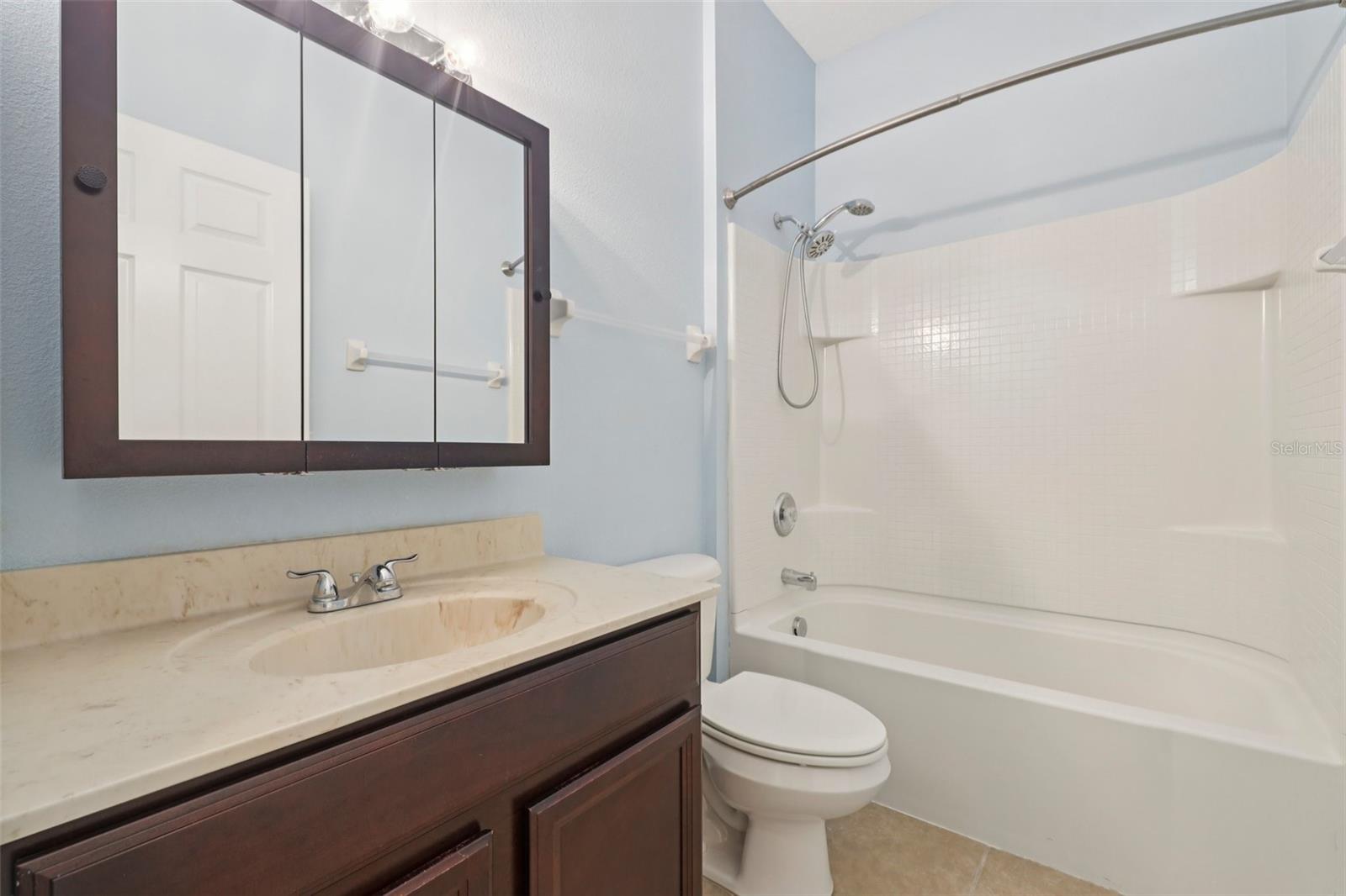 BATHROOM 3