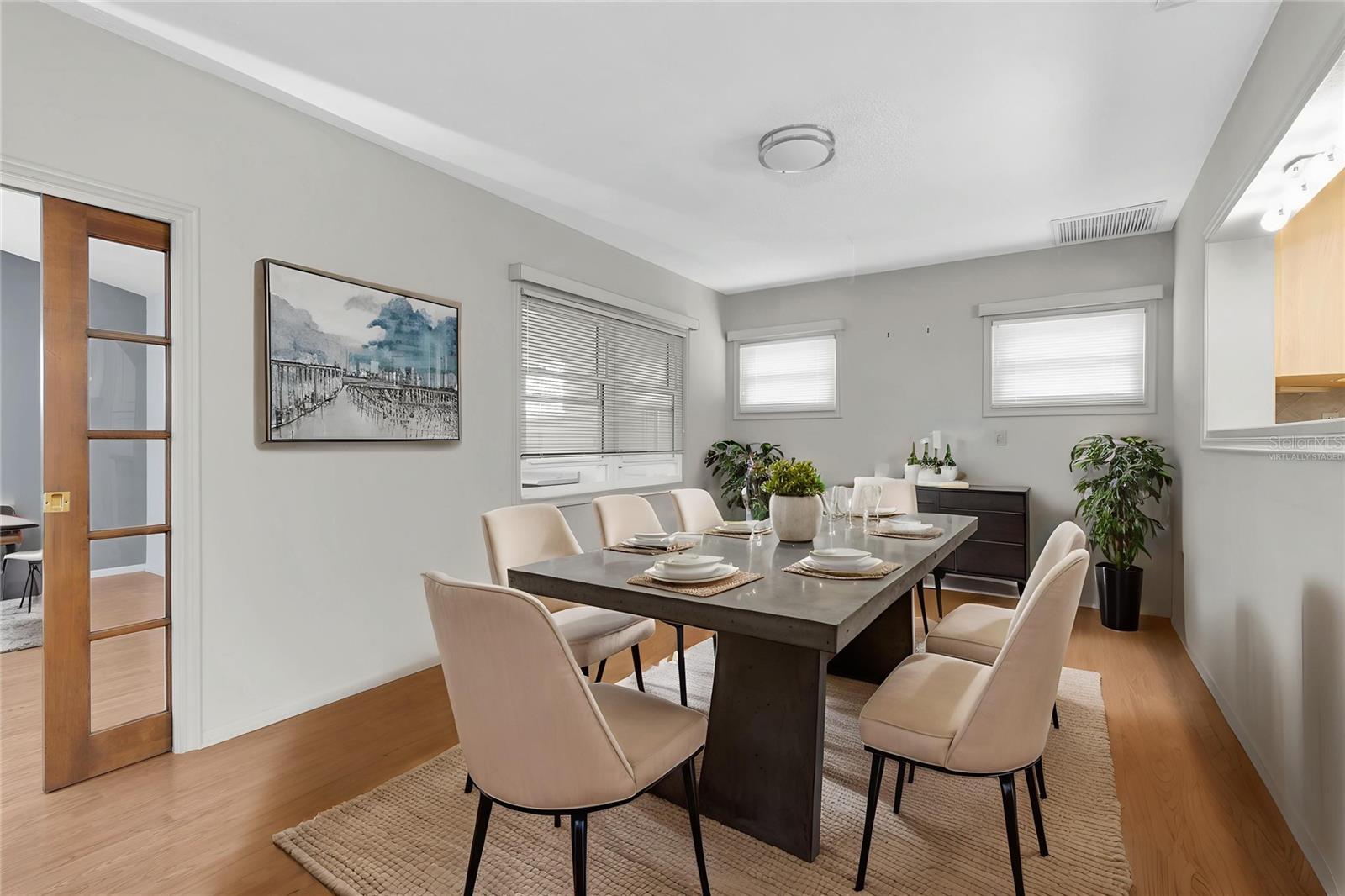 Virtually Staged Dining