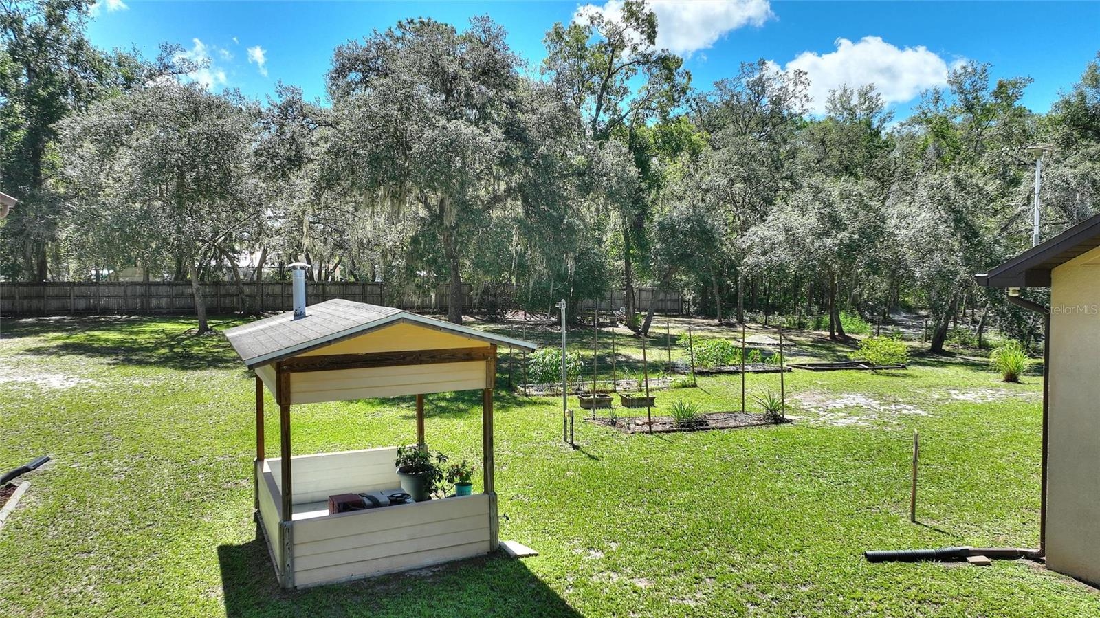 Great area to create an outdoor kitchen.