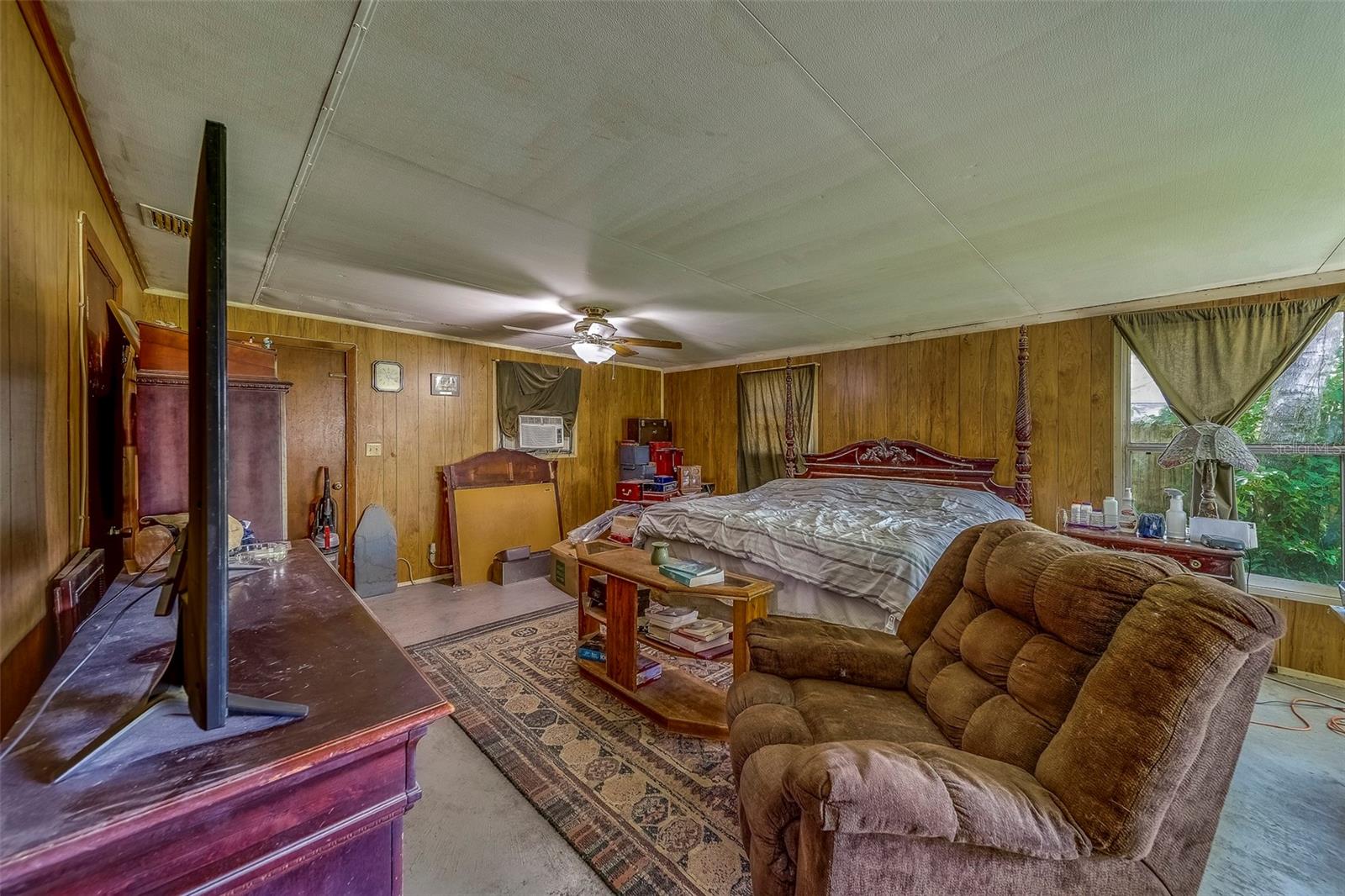 Bedroom/Office/Bonus Room