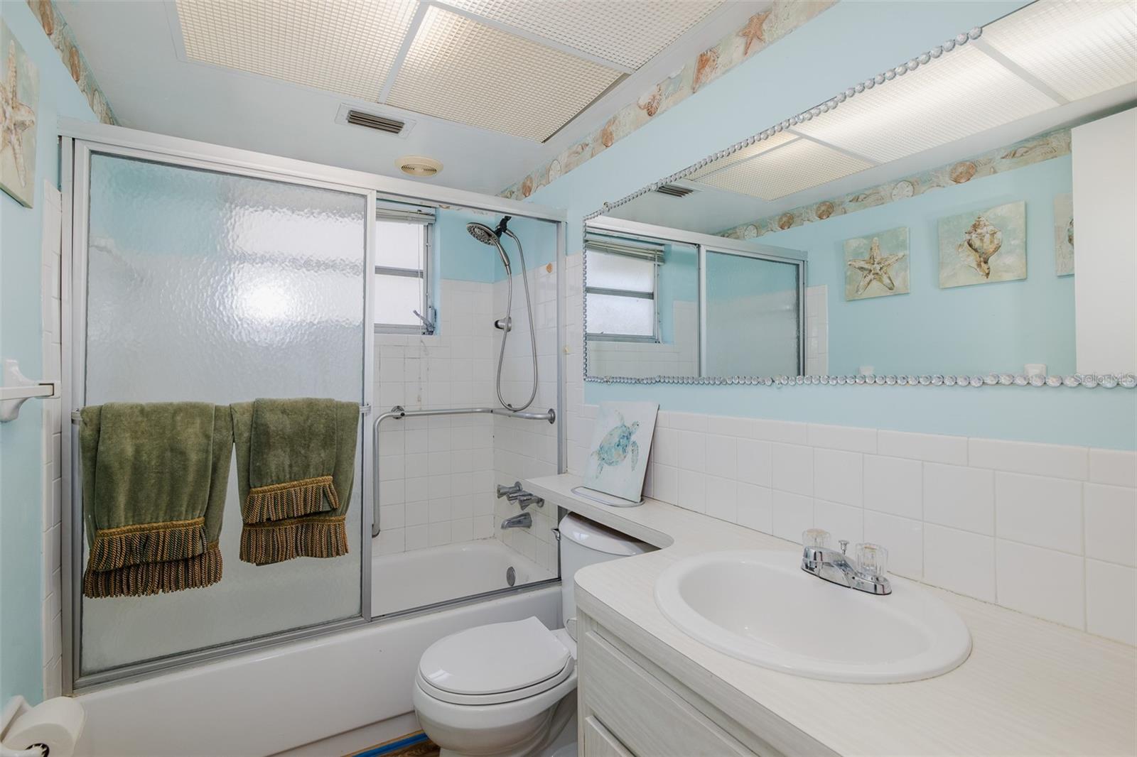 GUEST BATHROOM