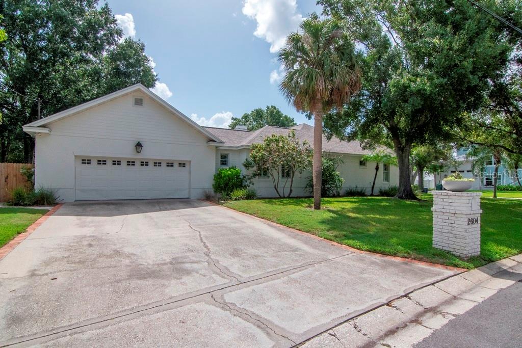 Oversized Two Car Garage Side Entry