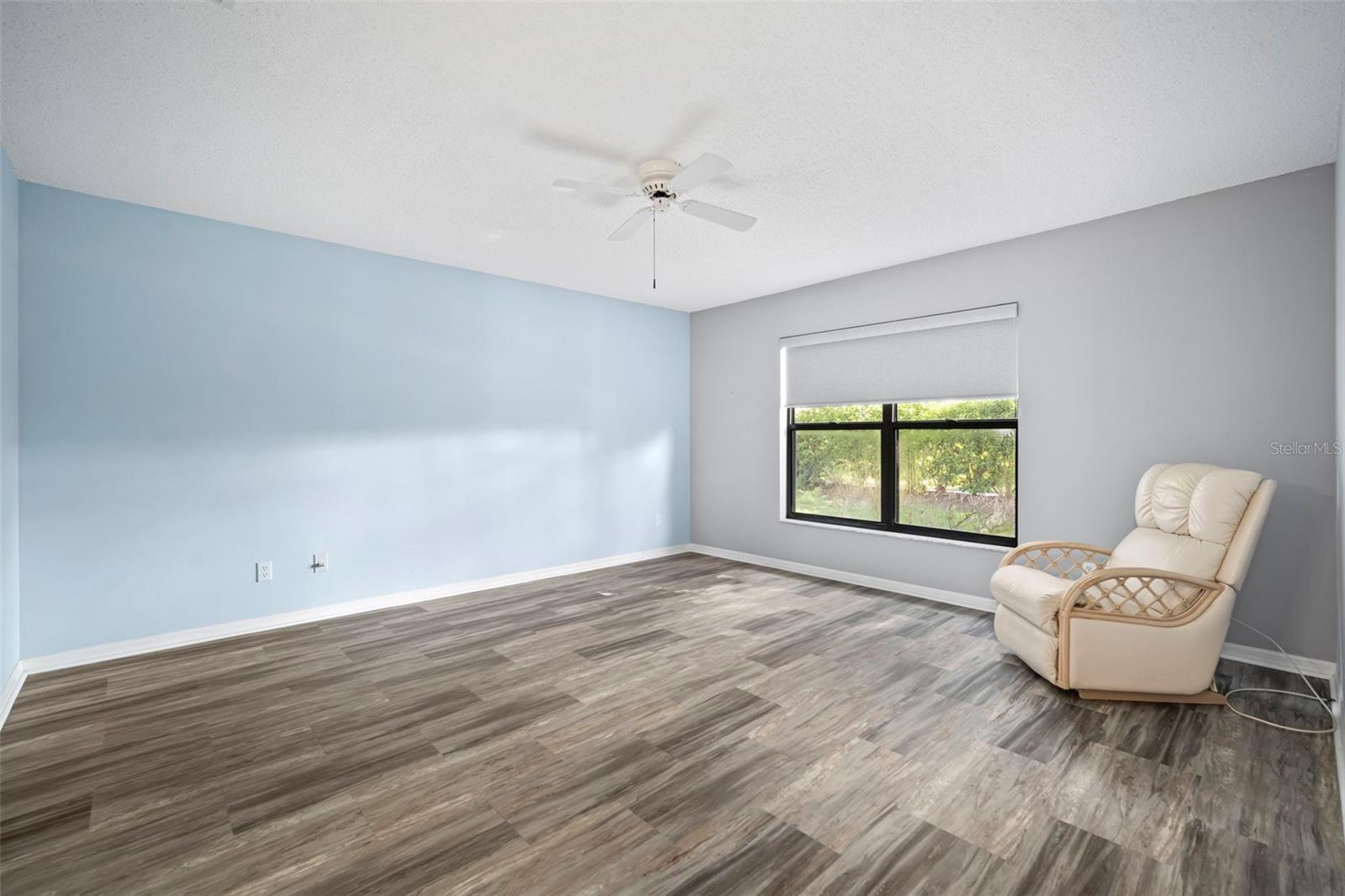 Primary Bedroom w/Touch Blinds