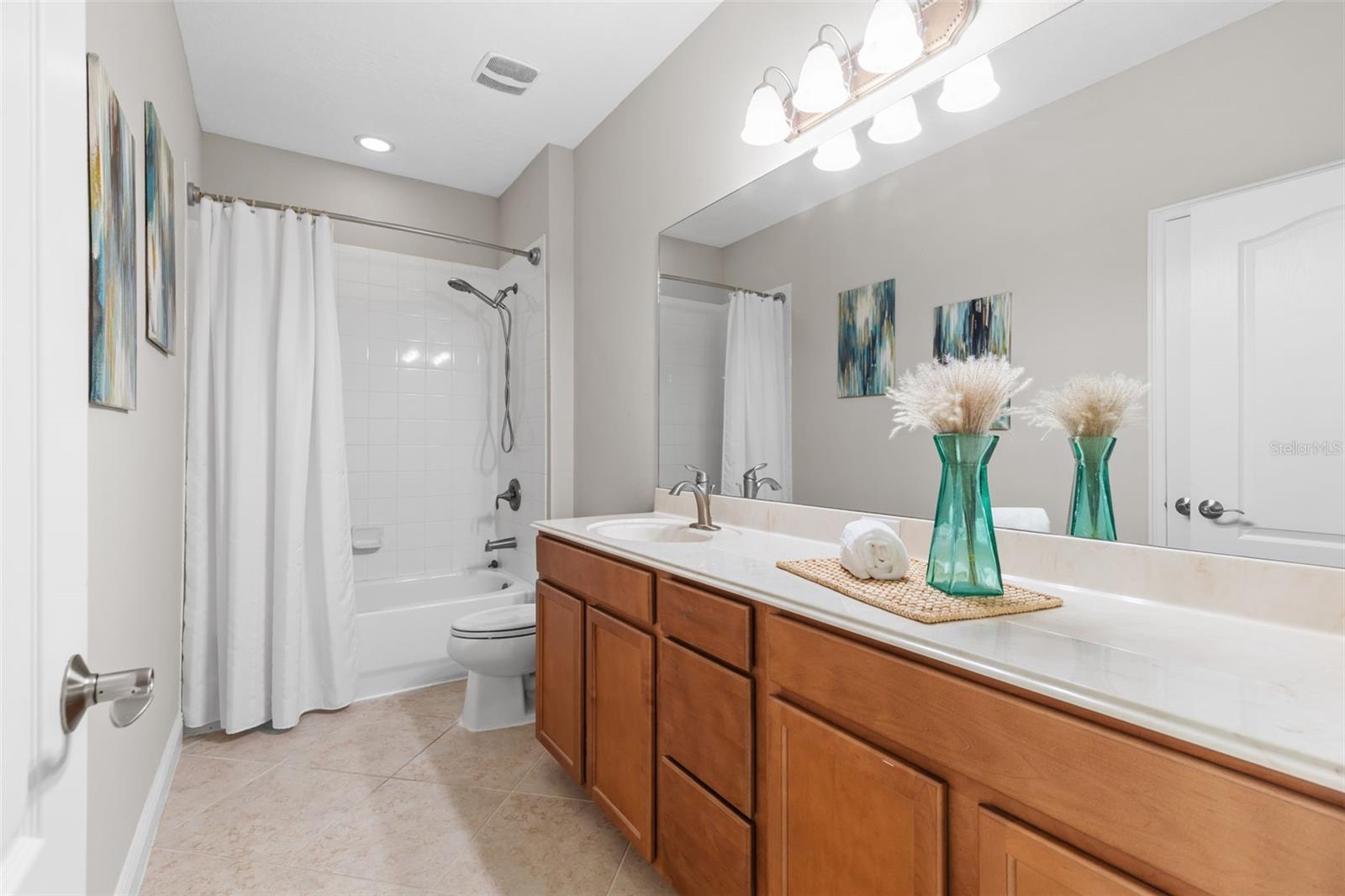 Second Full Bathroom