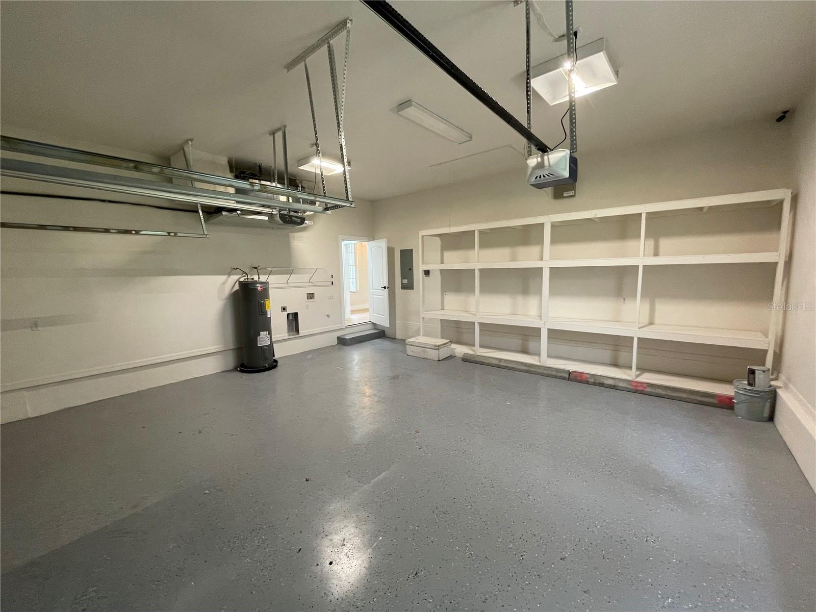 Oversized 2-Car Garage