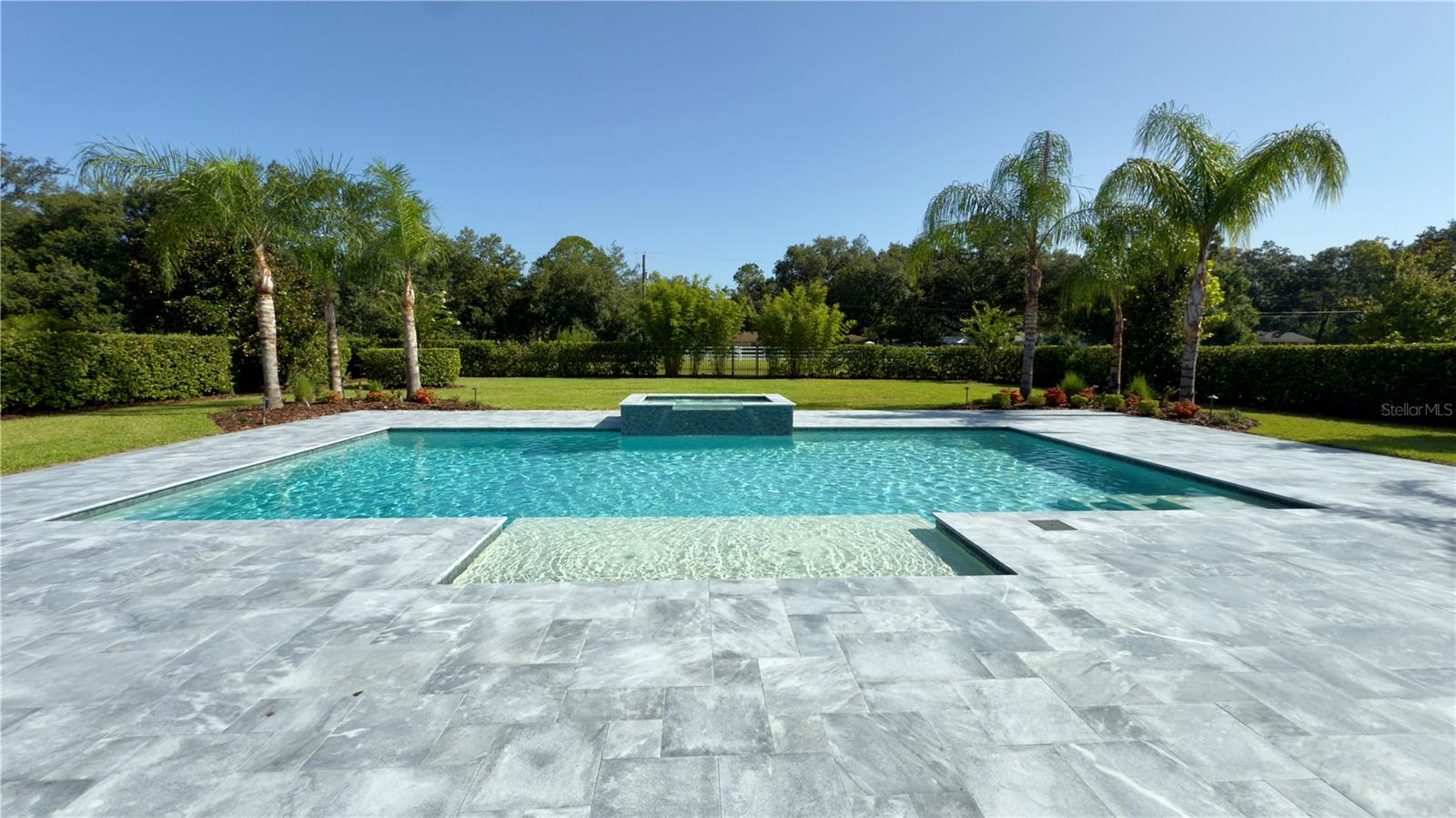 Pool/spa