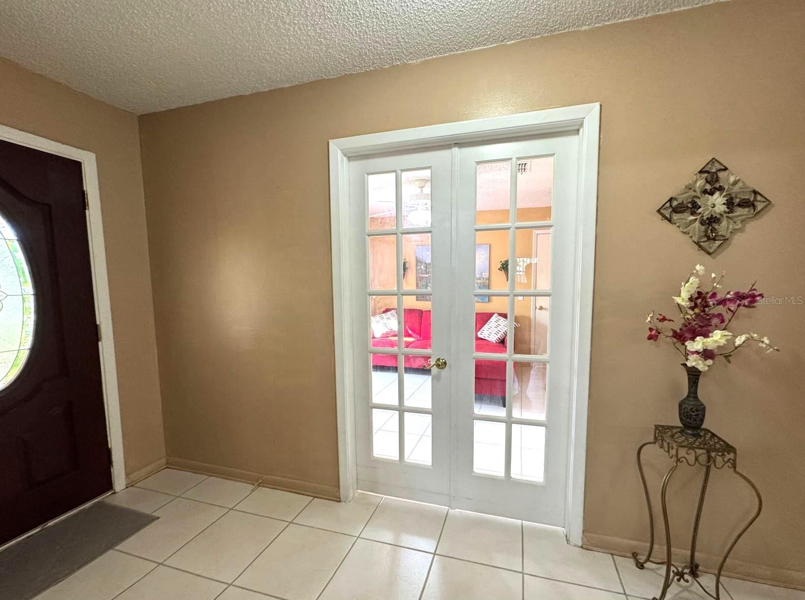 Den Entrance