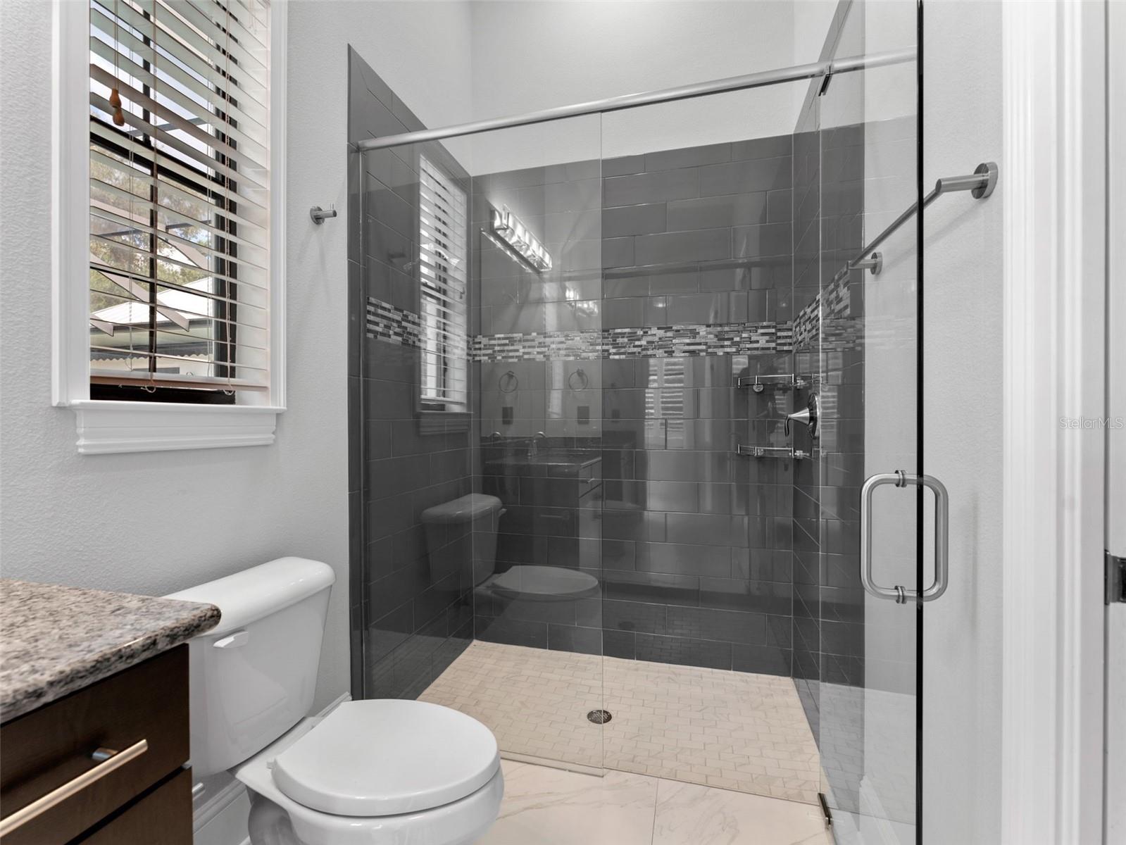 Office/bonus room/bedroom ensuite