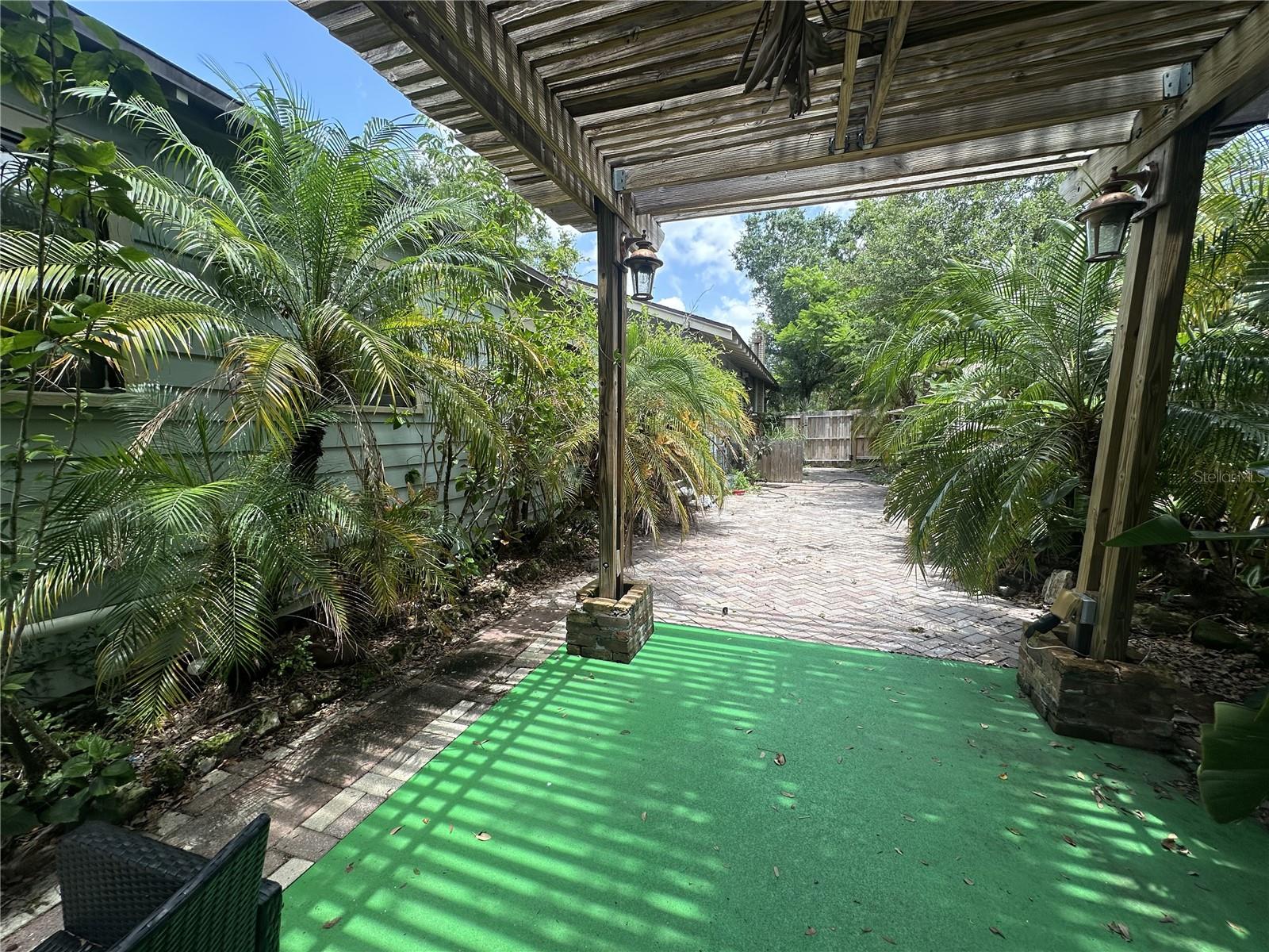 O6330380