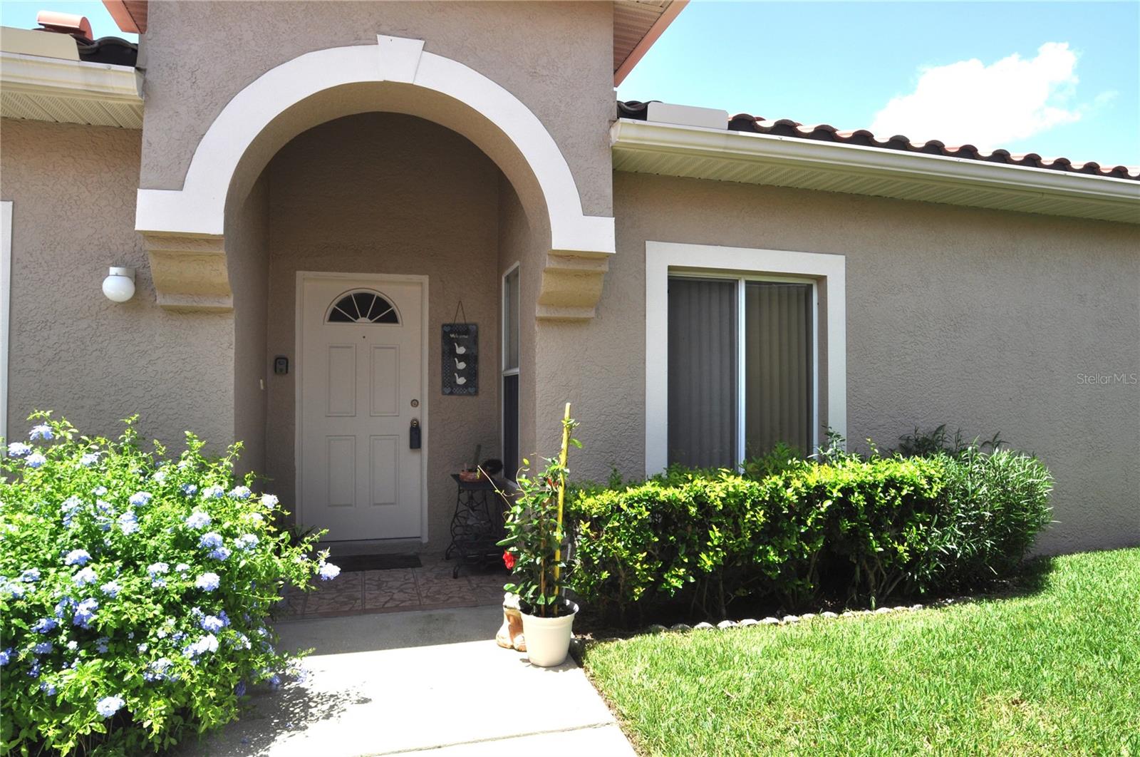 Exterior Entry