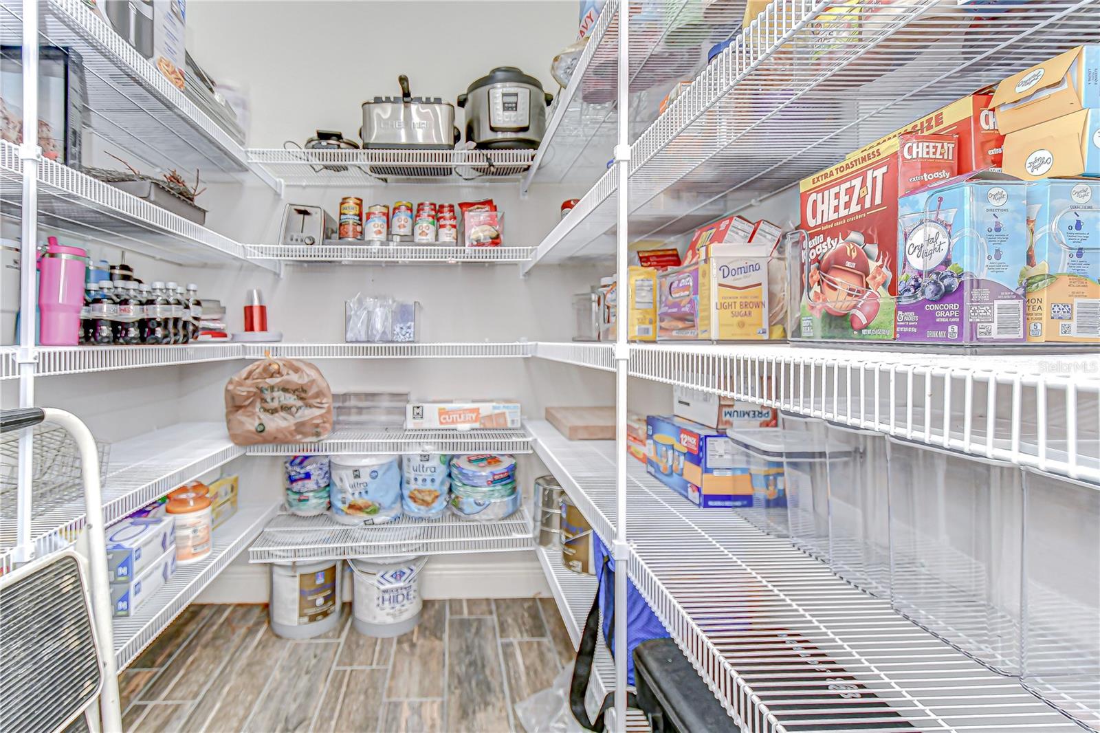 HUGE pantry!
