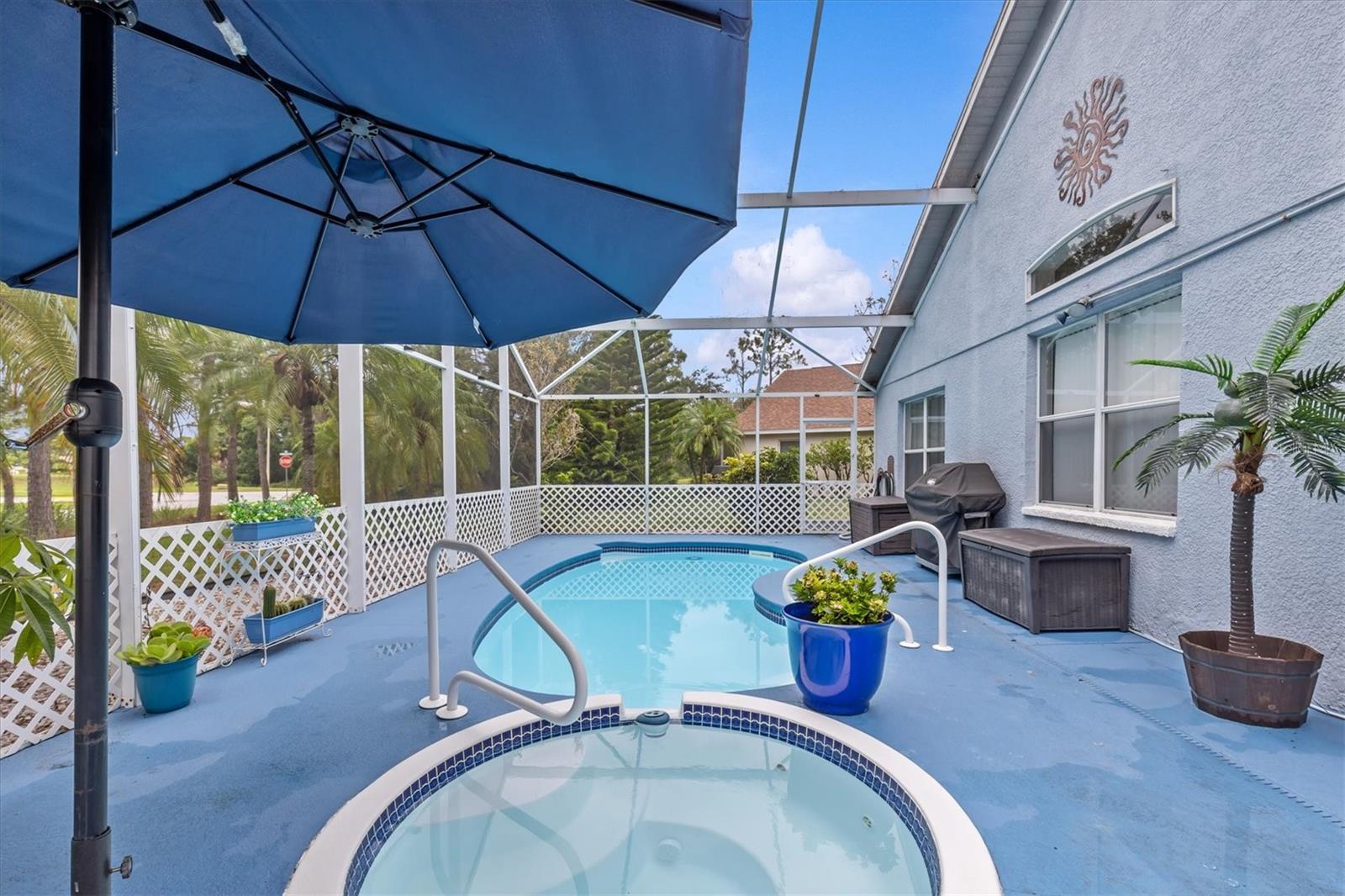 Heated spa and pool