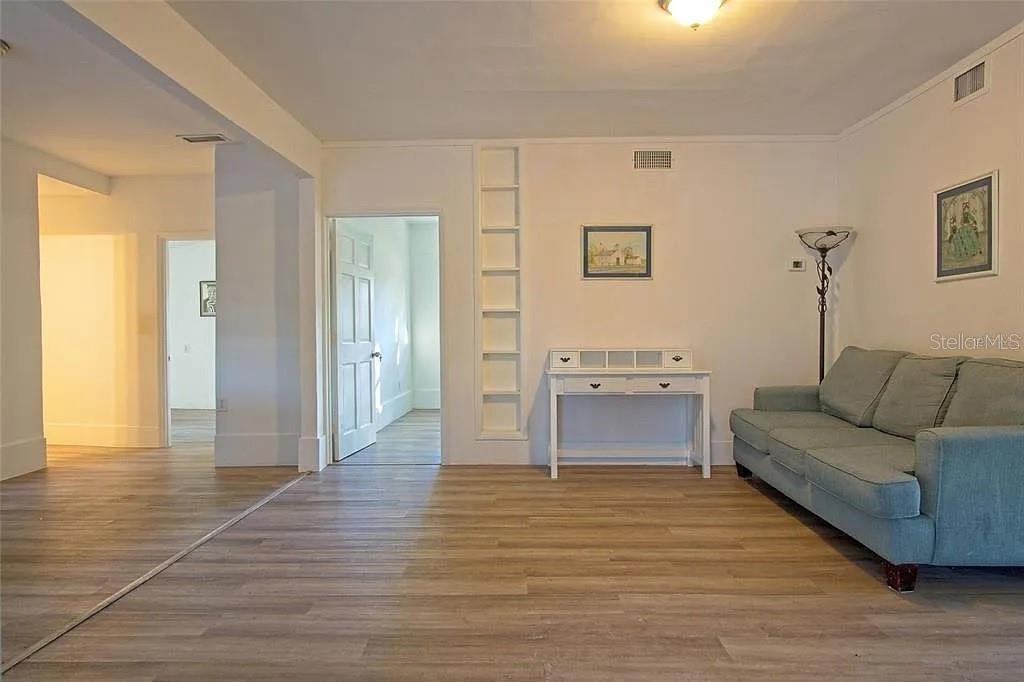Sitting Area