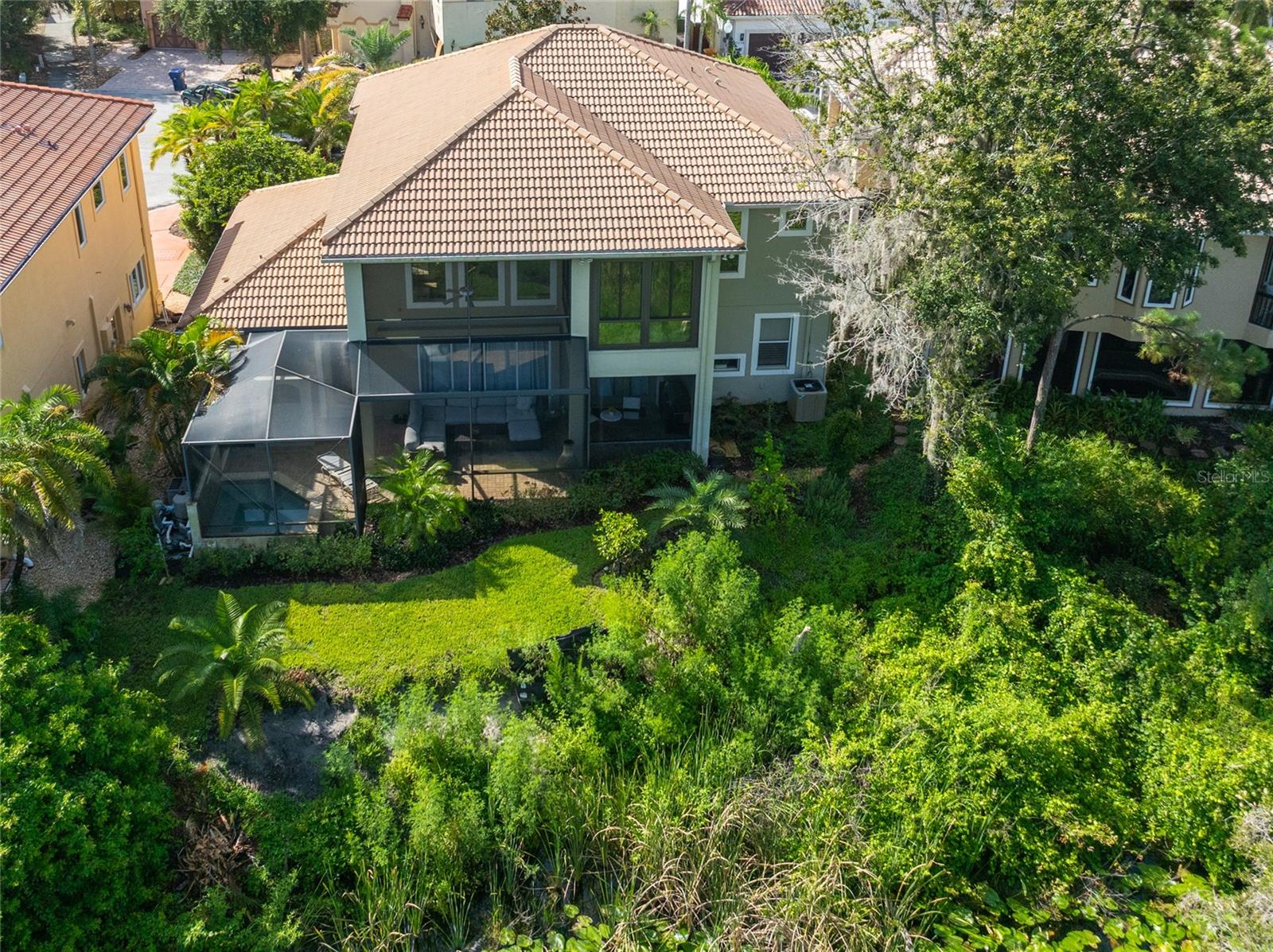 Beautiful back of home.