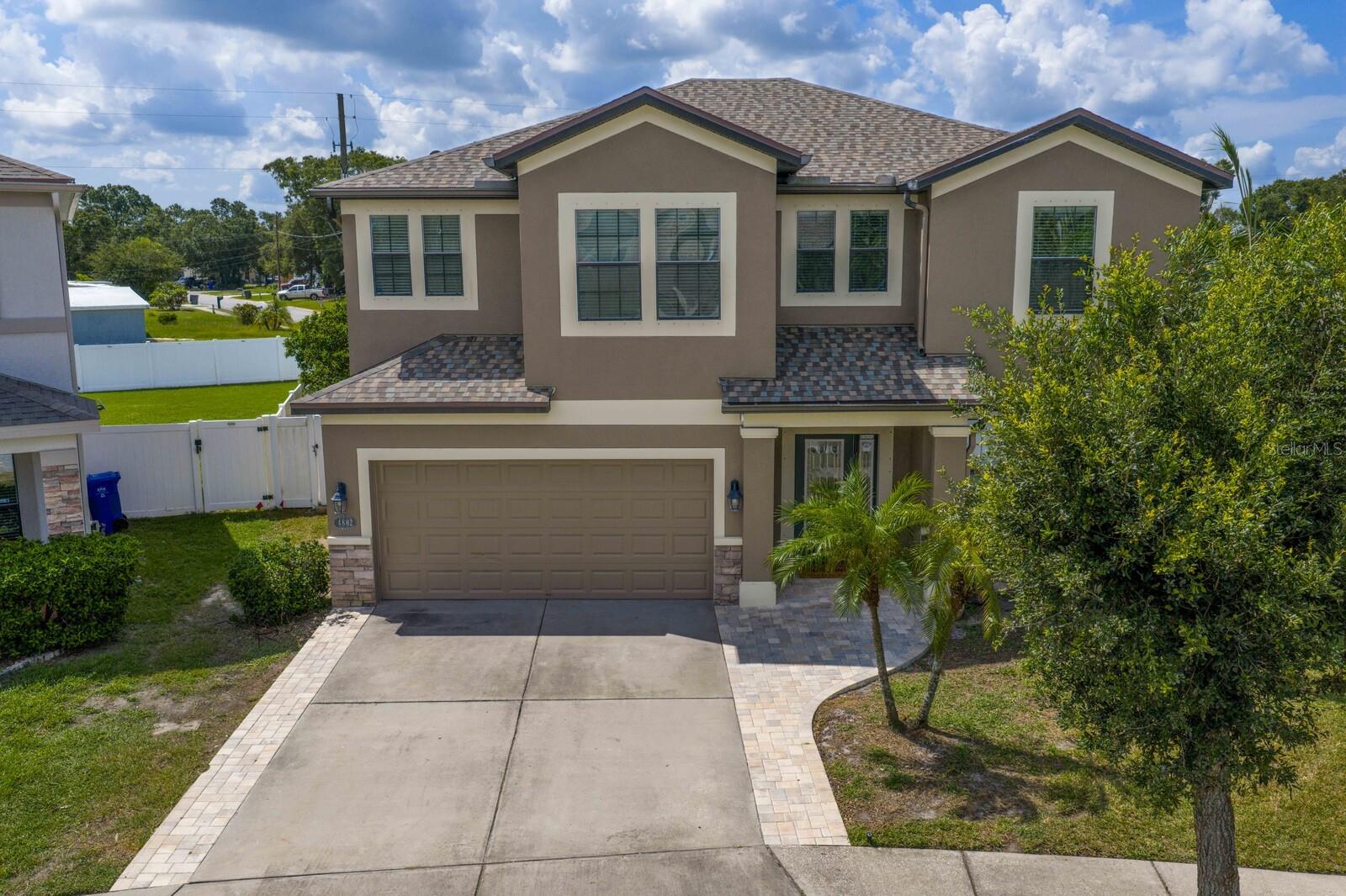 Like New Home - 3 bedroom, Den & huge Loft With Brand New Roof.