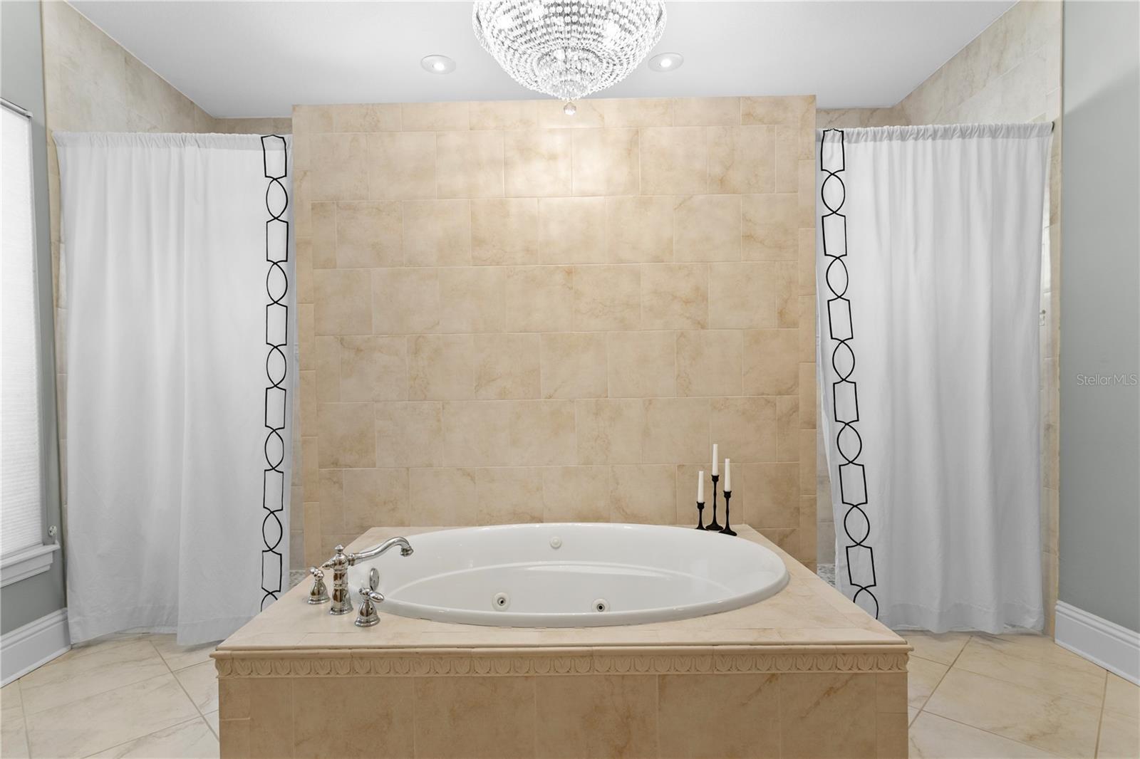 Owner's Bathroom