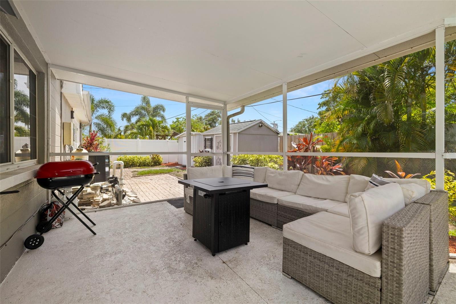 Covered Lanai