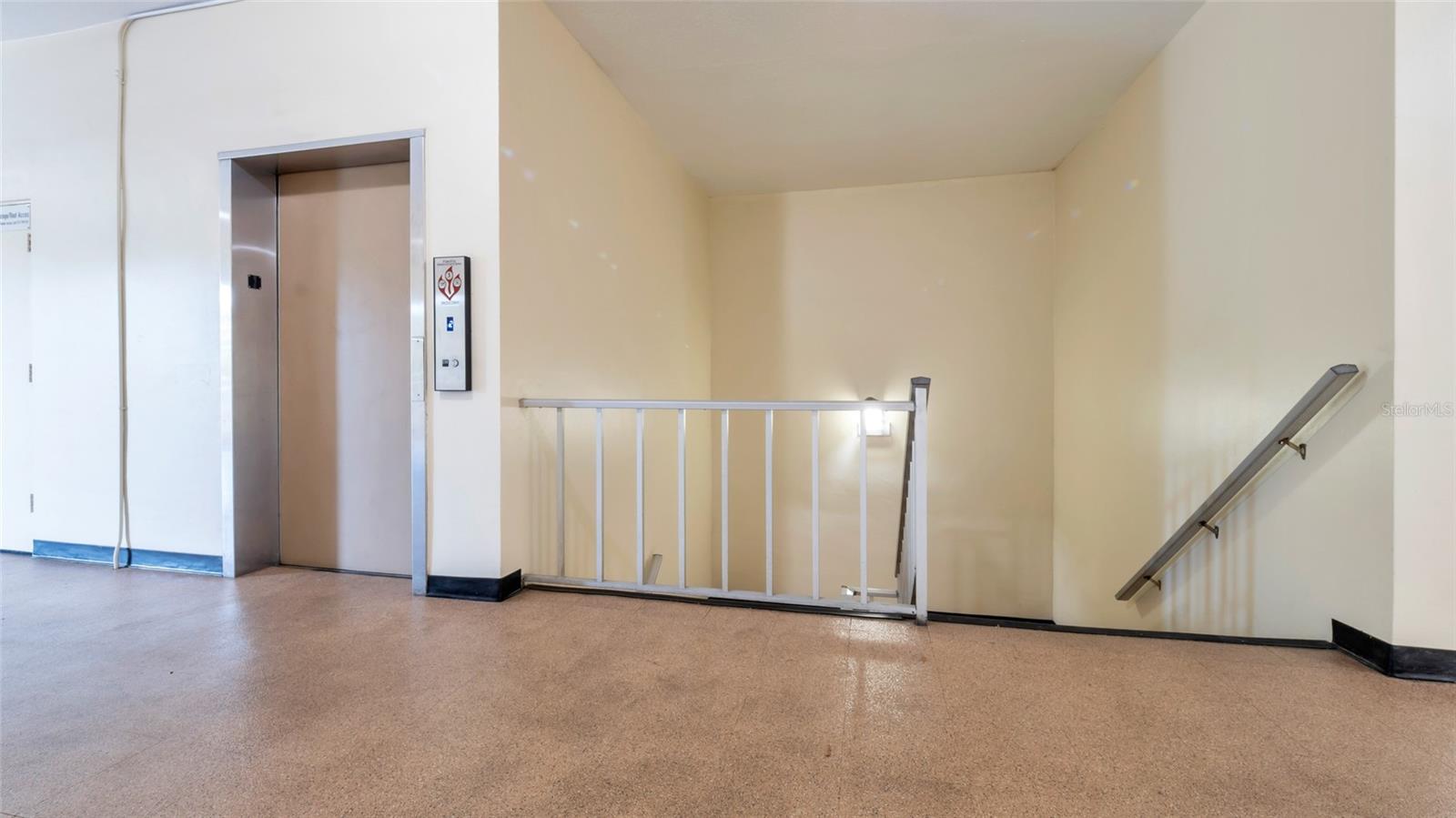Elevator Floor