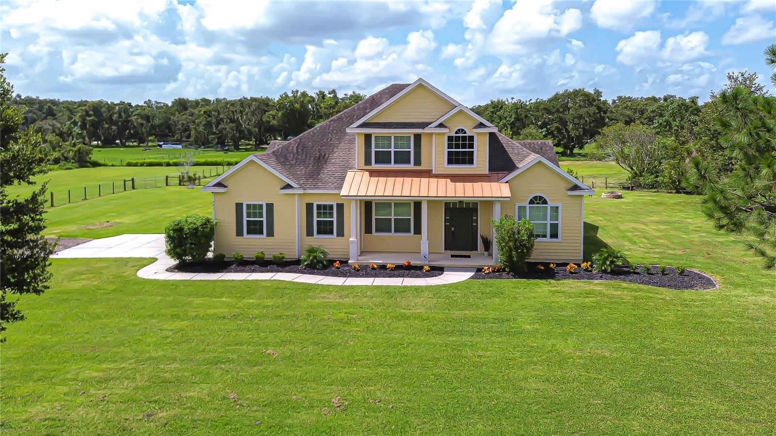 Welcome to your private 5.48-acre retreat!