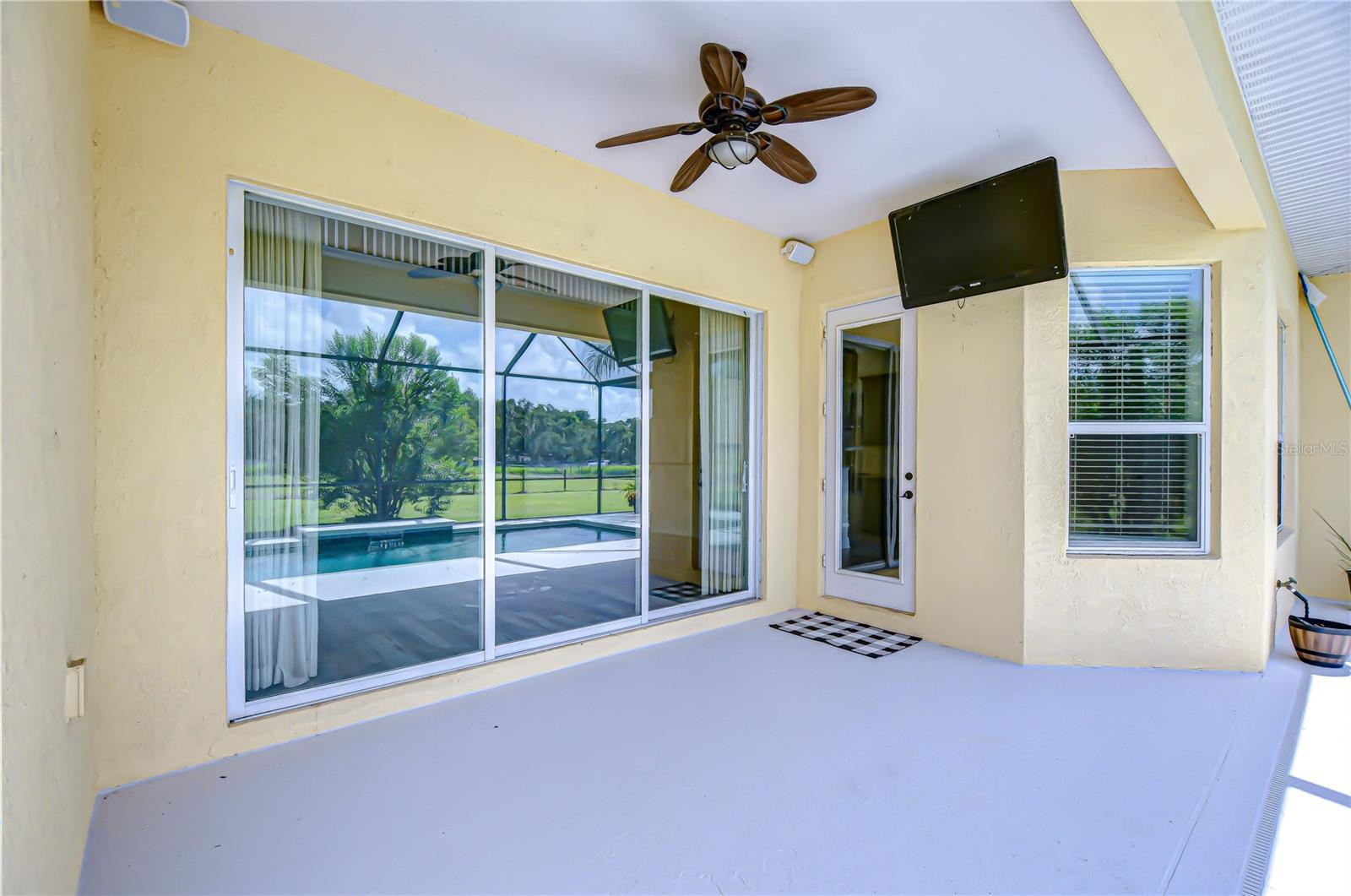 Plenty of space for lounging, grilling, and entertaining!