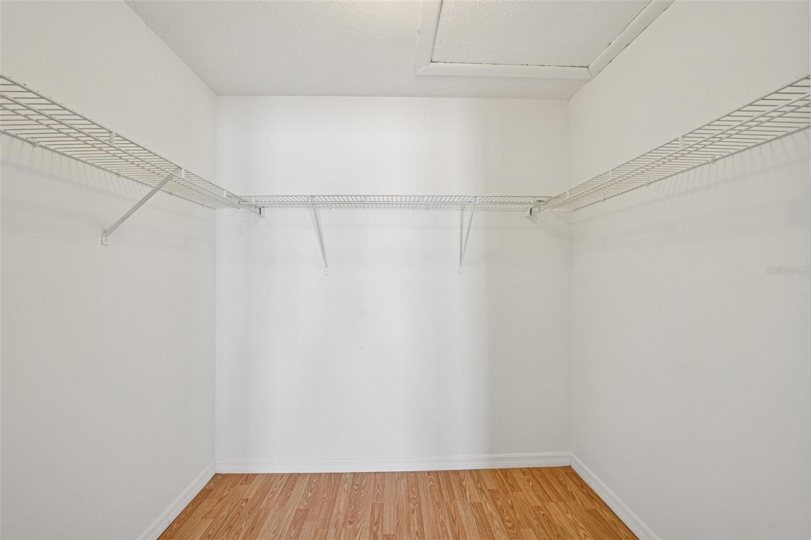 Walk-in closet