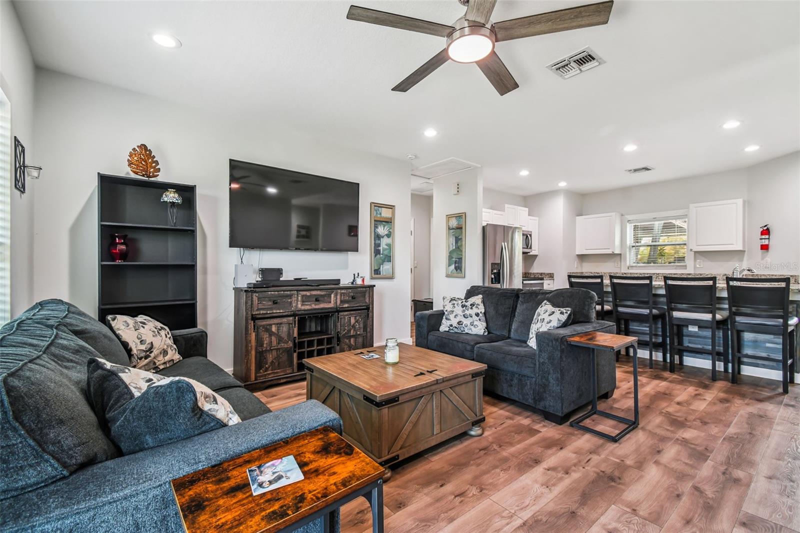 Upgraded Ceiling light fan package