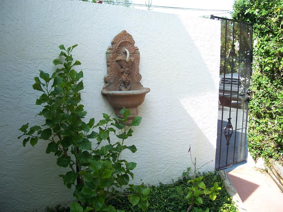 Wall fountain.
