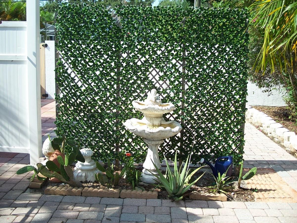 Bird bath.