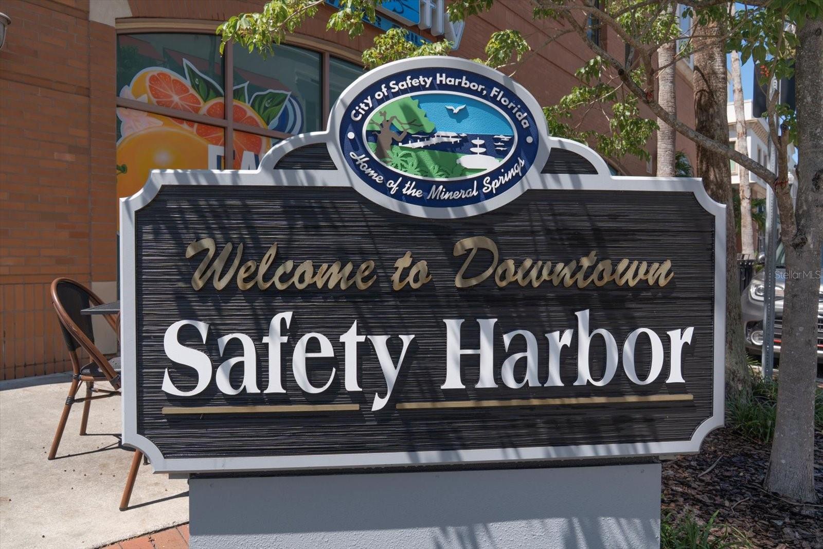 The trendy town of Safety Harbor right around the corner