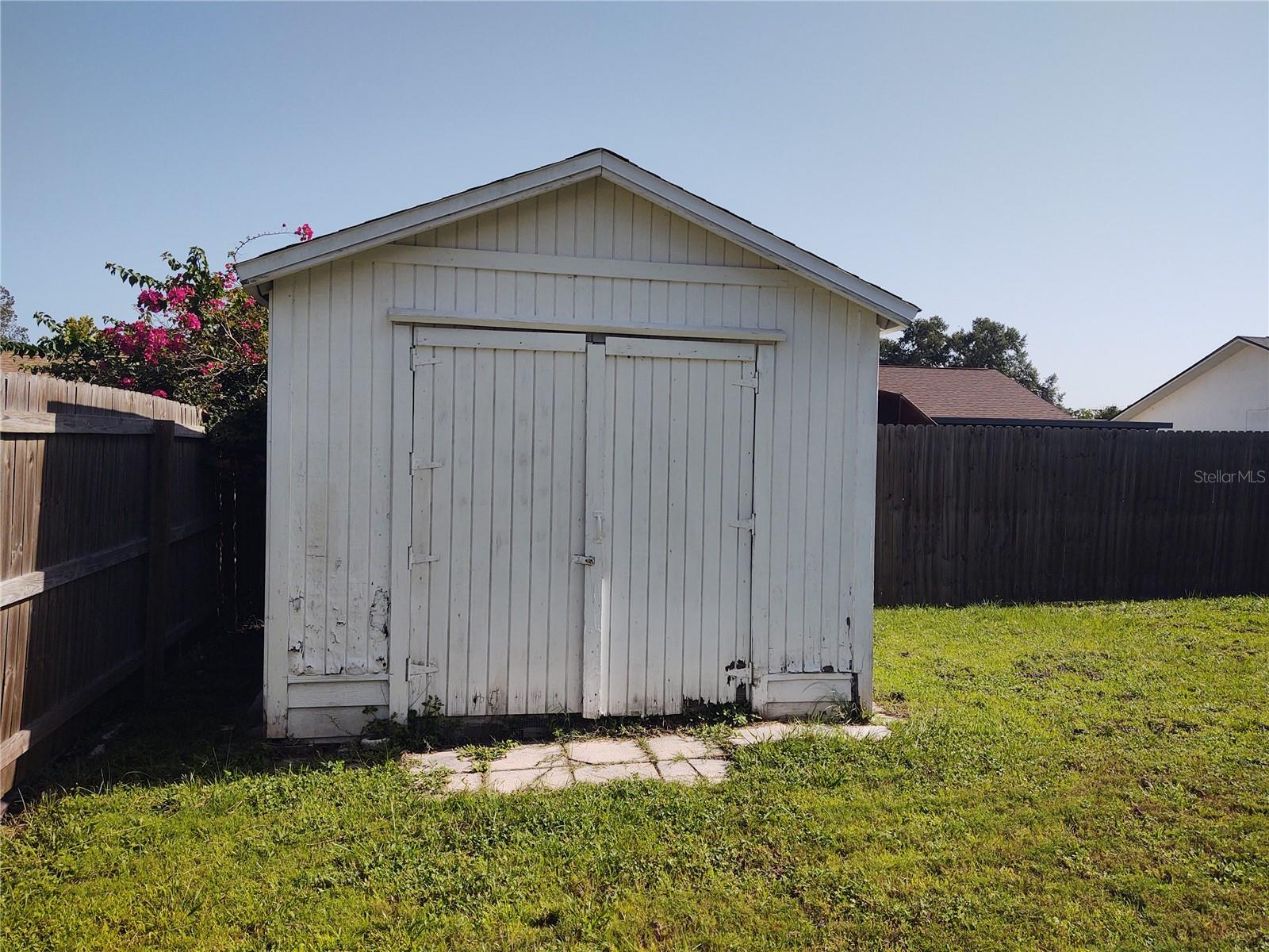 Shed