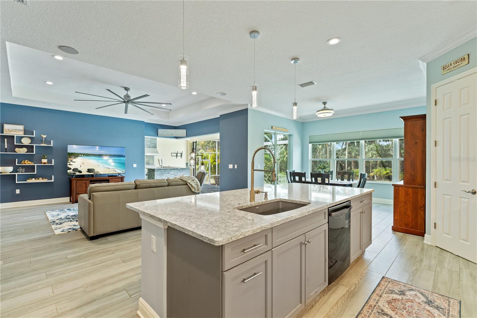 Kitchen/Family Room