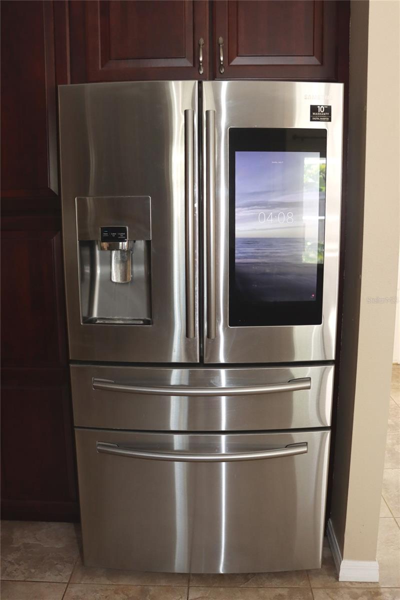 Fridge