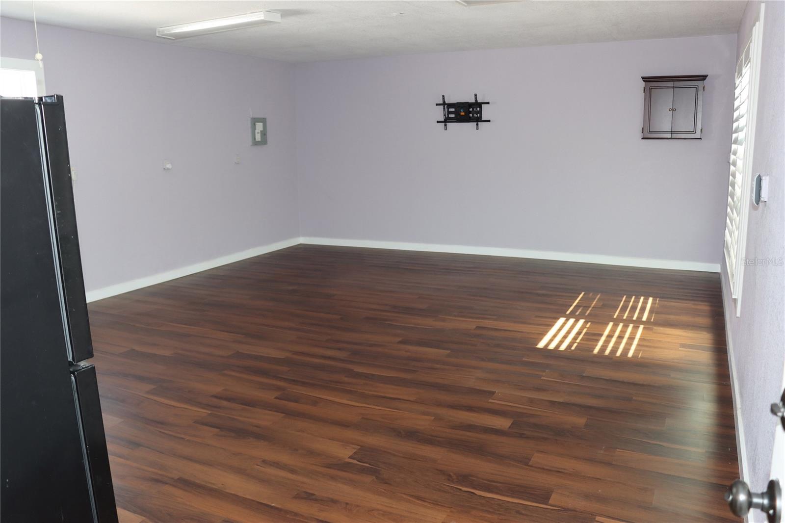 Bonus flex converted garage space/media/family room/garage