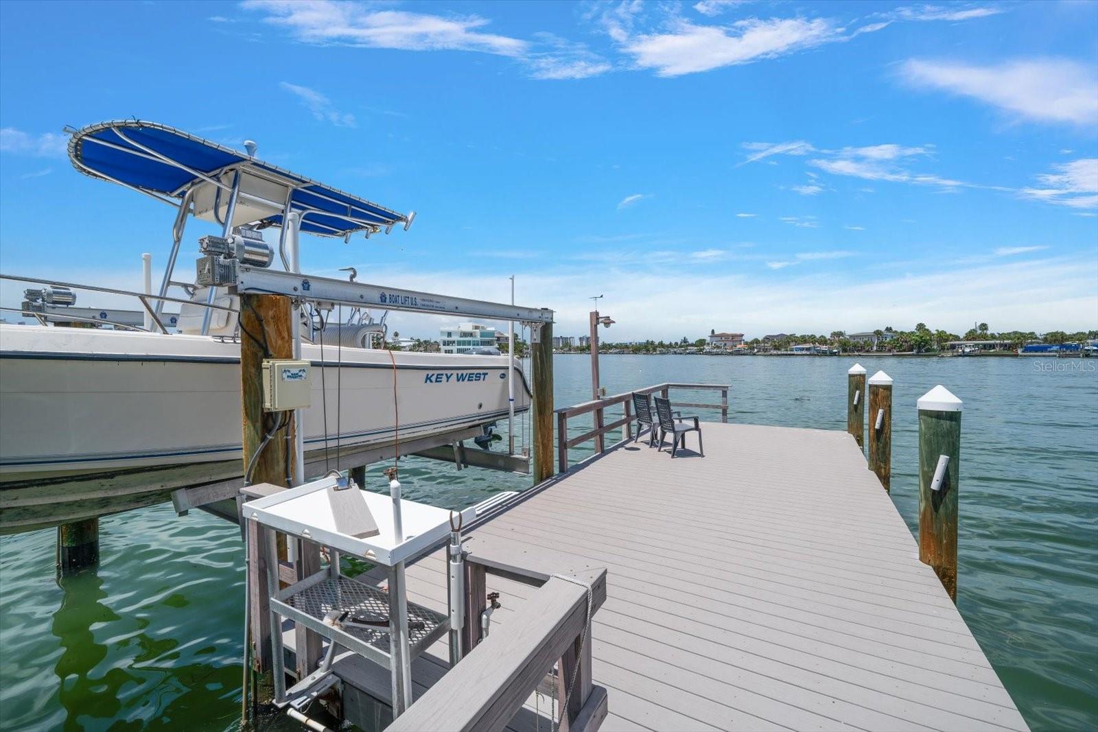 10,000 lb boat lift