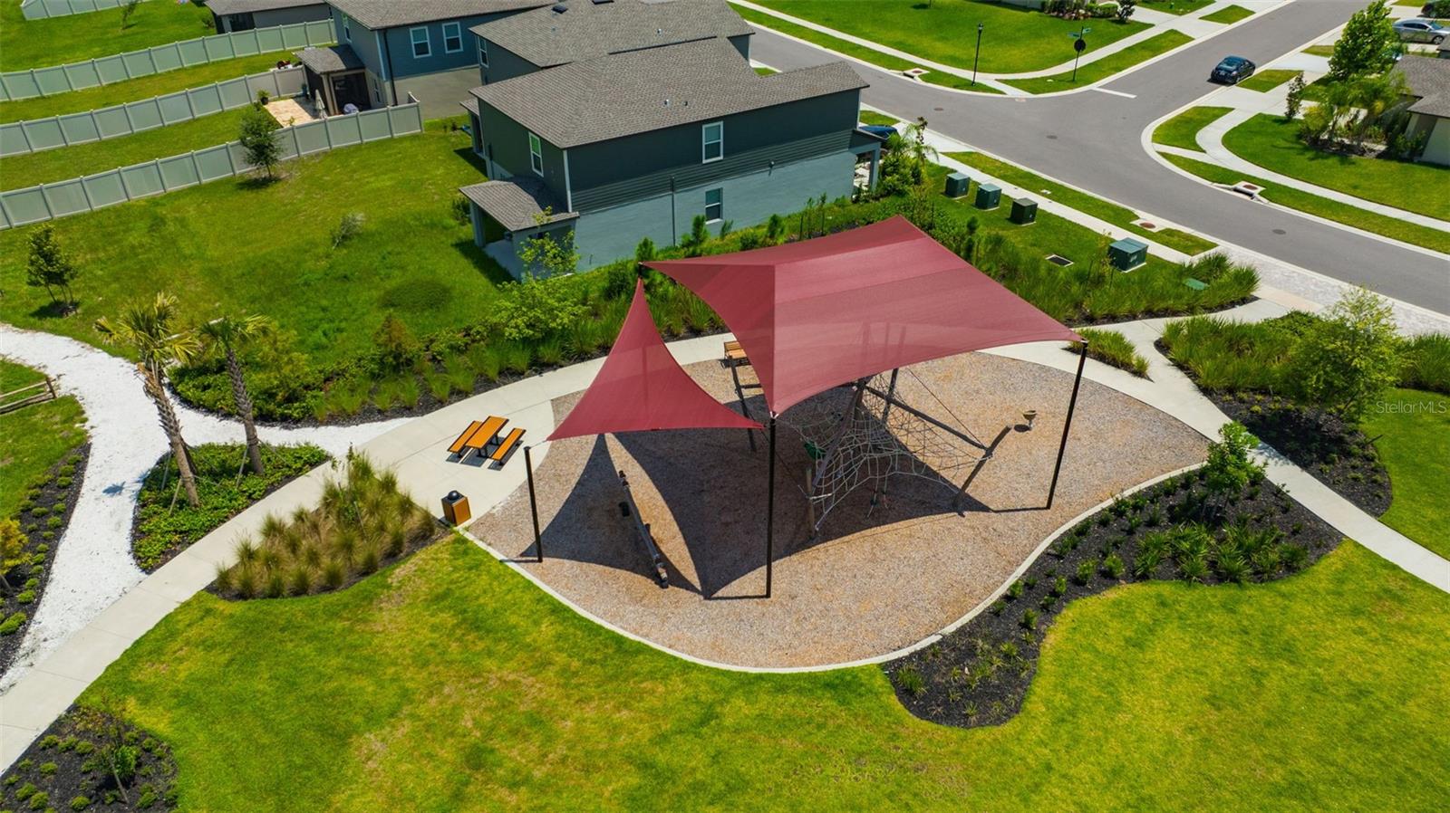 Community Pool & Clubhouse