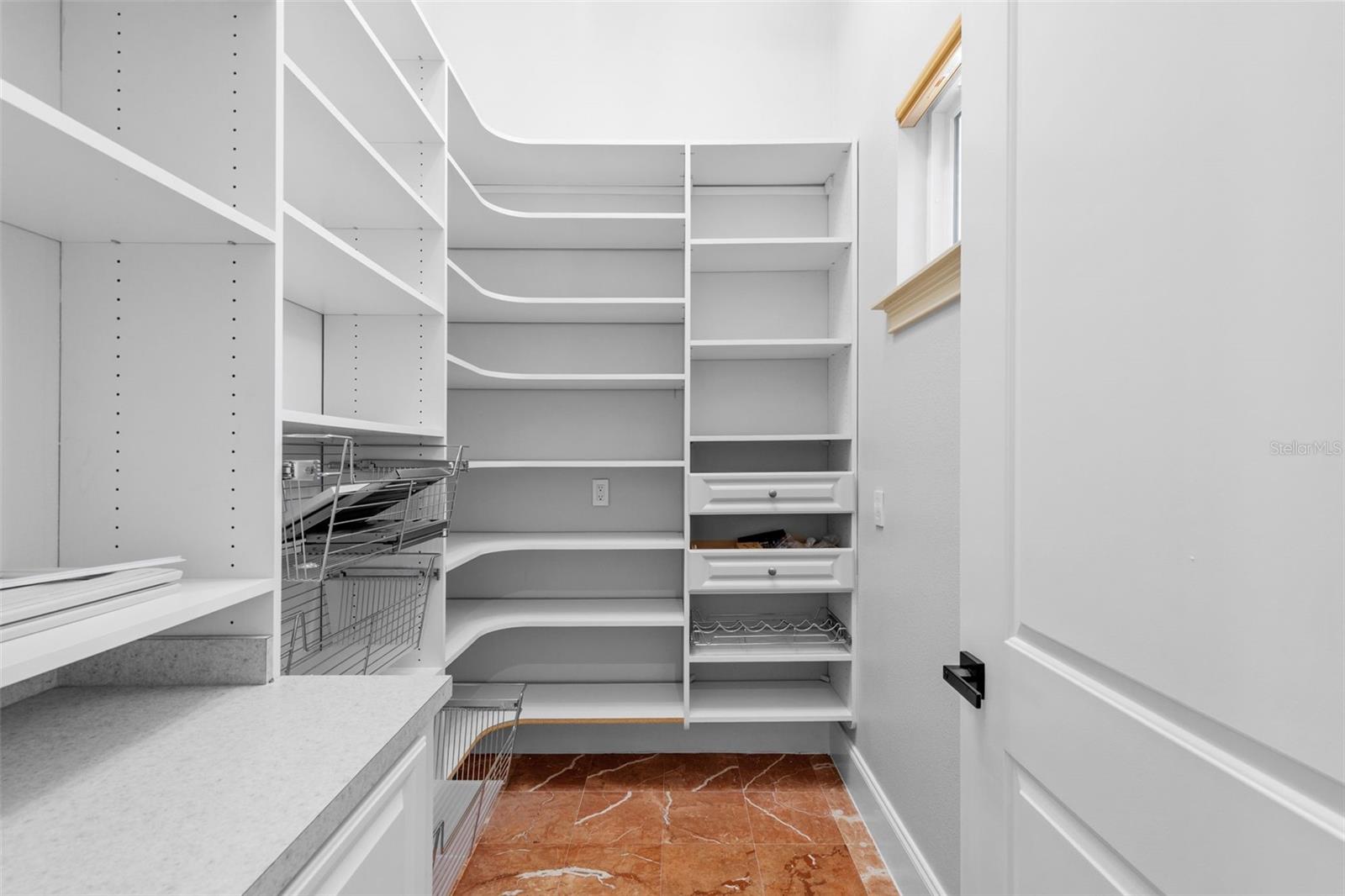 Walk-in Pantry