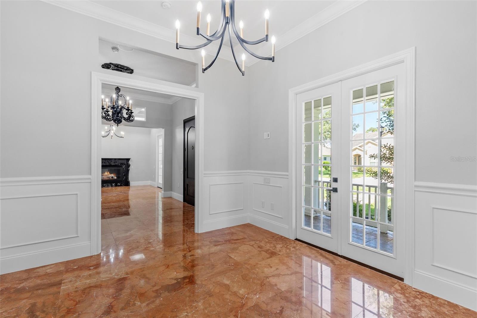 Formal Dining