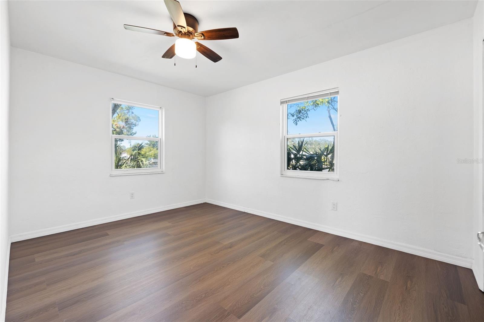 Second bedroom