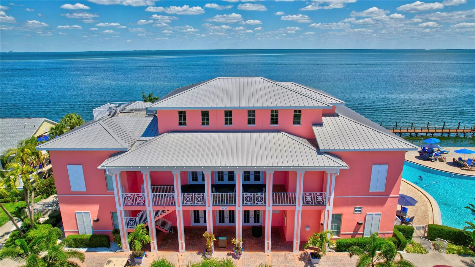 Large Clubhouse with Heated pool