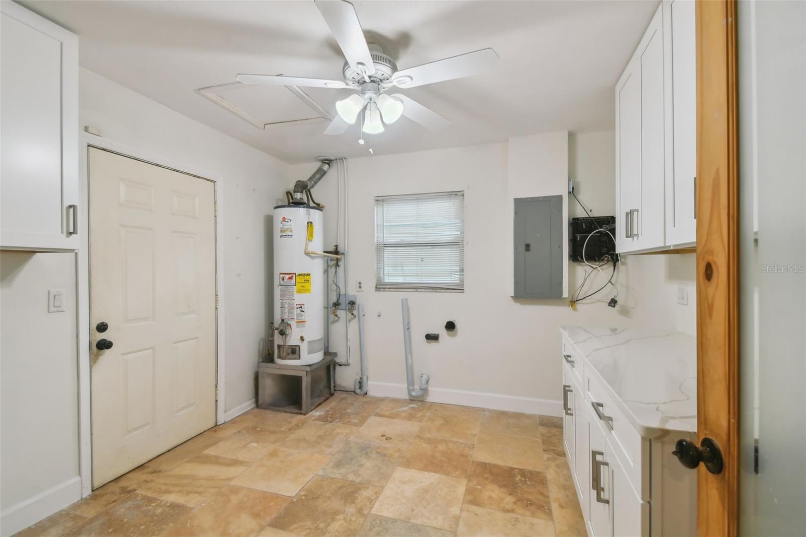 Laundry/Pantry Room